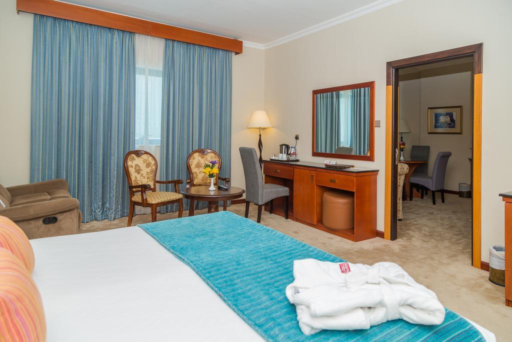 The Park Hotel Formerly Dubai Luaran gambar