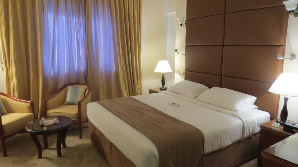 The Park Hotel Formerly Dubai Luaran gambar